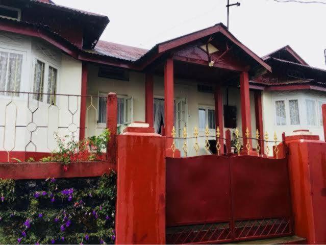Odyssey'S Pateng Homestay, Cherrapunji Esterno foto