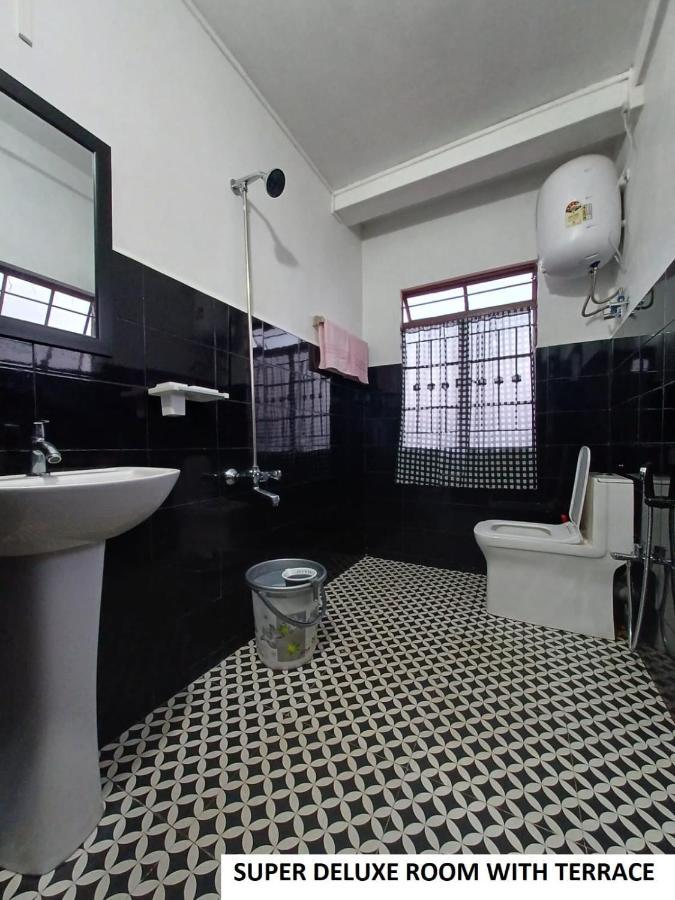 Odyssey'S Pateng Homestay, Cherrapunji Esterno foto