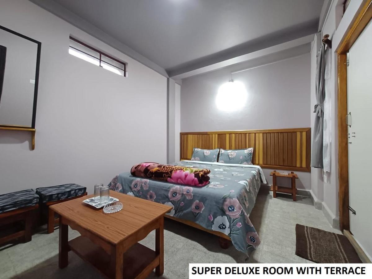 Odyssey'S Pateng Homestay, Cherrapunji Esterno foto